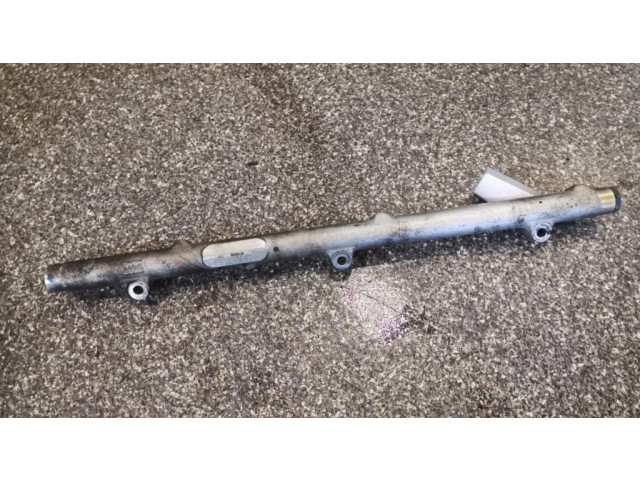 Vstřikovací lišta 0445216002   BMW 5 E39  pro naftový motor 3.0  