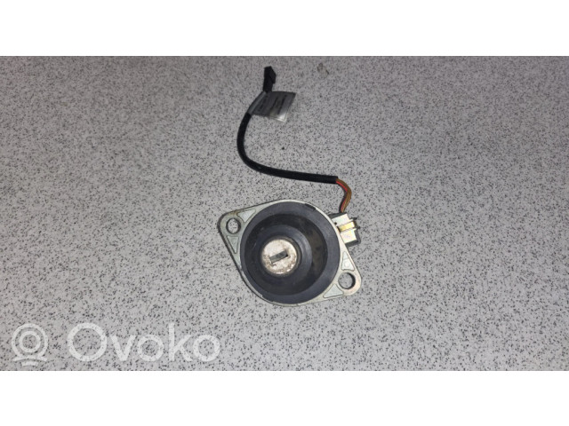 Замок багажника 8363699    BMW 5 E39 1996-2003 года