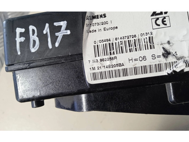 Блок предохранителей 7M3962258R   Volkswagen Sharan    