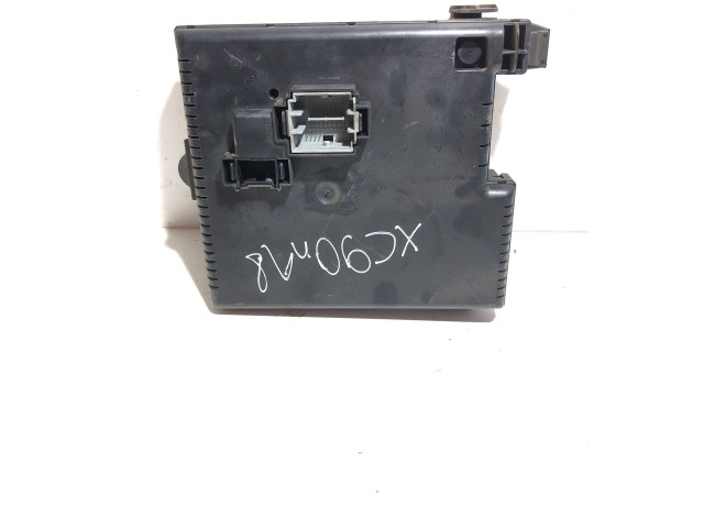   Pojistková skříňka 31314469, 28242073   Volvo XC90 2010