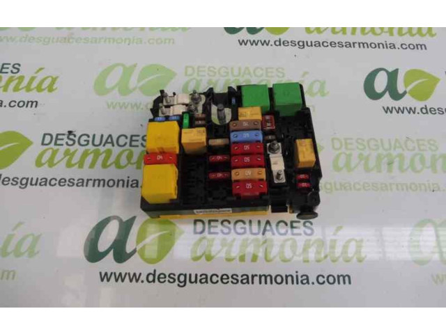 Pojistková skříňka Řídící jednotka BSM 9804848580   Peugeot 308 2017