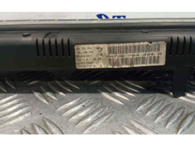 Přístrojová deska  Renault Scenic RX 2004 8200704464A, P8200704464A  
