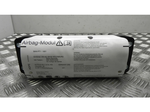 Подушка безопасности пассажира 1Q0880204, M4881   Volkswagen Tiguan