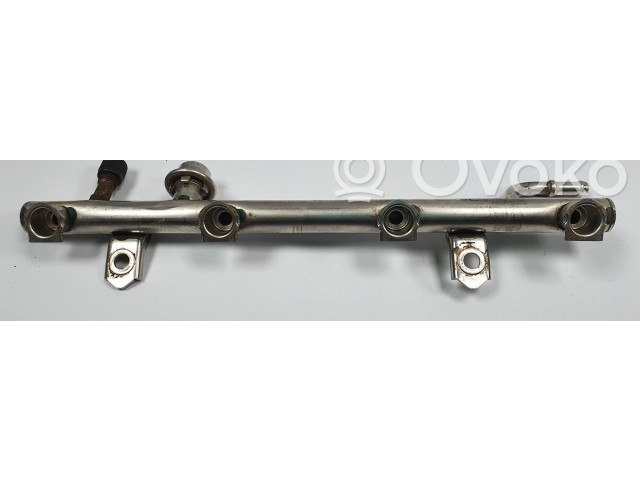 Vstřikovací lišta A2660700395   Mercedes-Benz A W169     