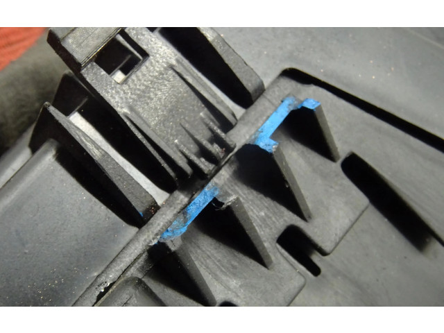   Pojistková skříňka 243127363R, 243127363R   Dacia Spring 2024