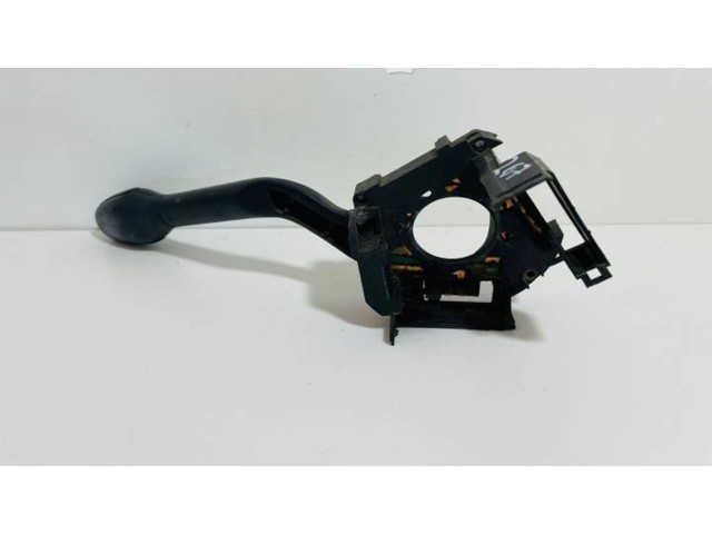 Ручка стеклоочистителей 7D0953503E, 7D0941503D   Volkswagen Transporter - Caravelle T4
