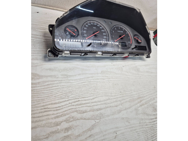 Přístrojová deska  Volvo XC70 2001 9459821, 9499668  