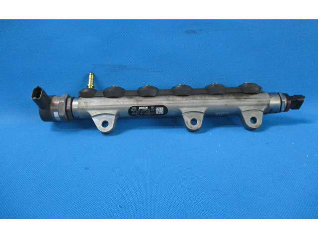 Vstřikovací lišta 8200842432, 8200718753   Nissan X-Trail T31    M9R832 
