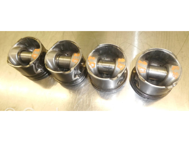 Píst D4EA   Hyundai Santa Fe   2.0  