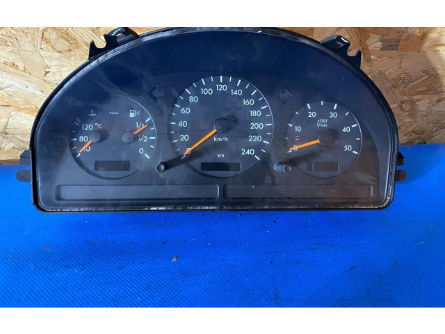Přístrojová deska  Mercedes-Benz ML W163 2002 A1635404011, 1911210346B  