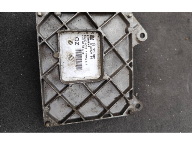 Блок управления двигателя 55351342, S0300914   Opel Signum