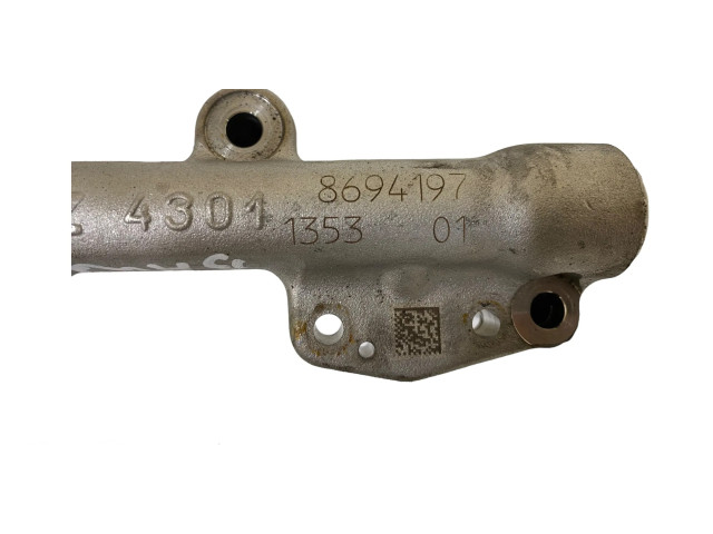 Vstřikovací lišta 8694197, 135301   BMW 2 F45  pro benzínový / Электричество motor 1.5  