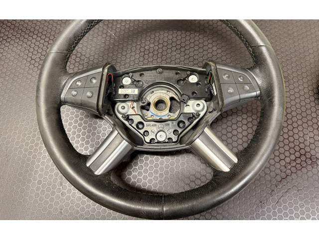 Volant Mercedes-Benz ML W164 2006 A1648200511, 61460370  