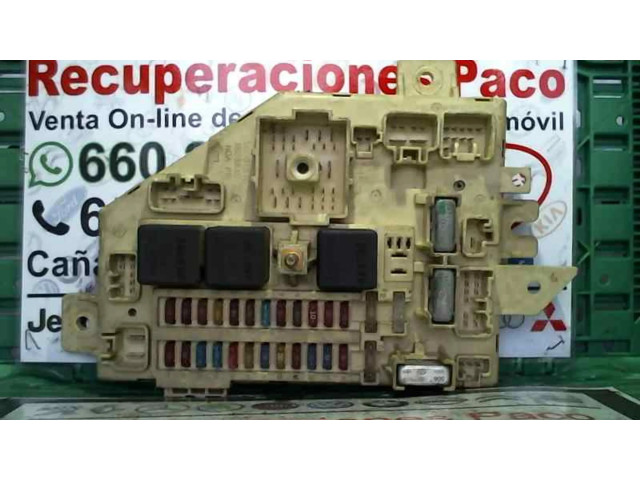   Pojistková skříňka 56007573, 16238AC   Jeep Cherokee 1988