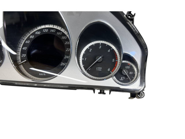Přístrojová deska  Mercedes-Benz E AMG W212 2012 a2129001614  