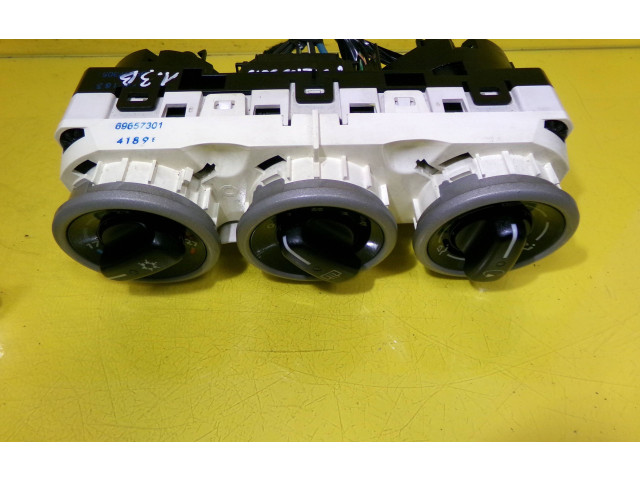 Блок управления климат-контролем 69657301   Smart ForFour I