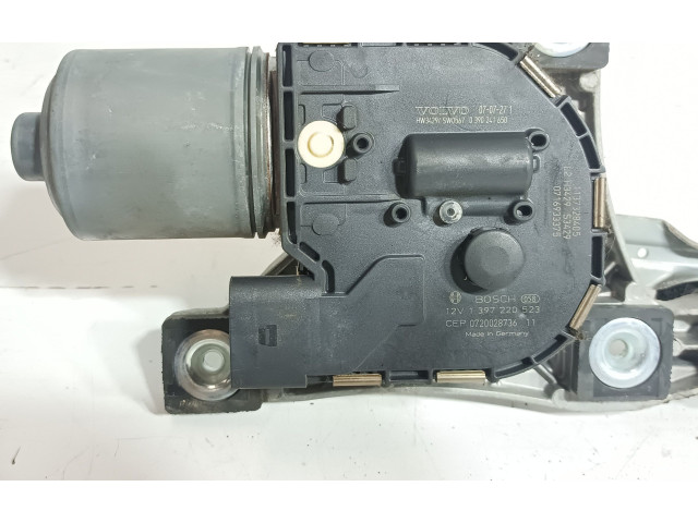 Моторчик дворников 1137328405, 30784982    Volvo S40