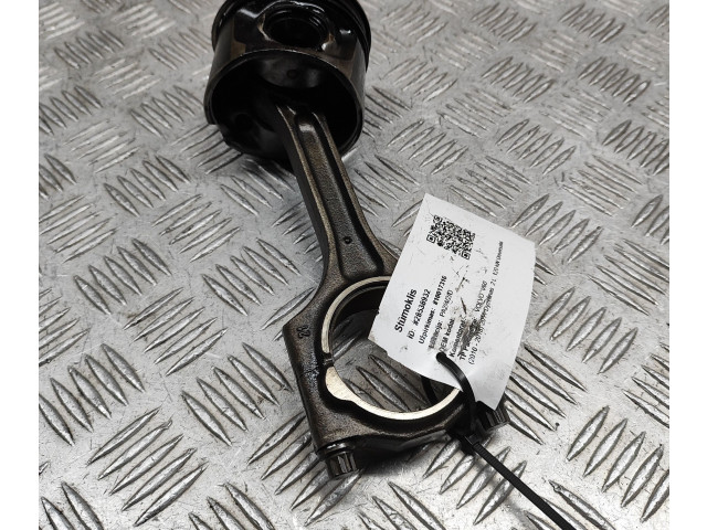 Píst 31339996, 31401216   Volvo V60    D 5204 T2 