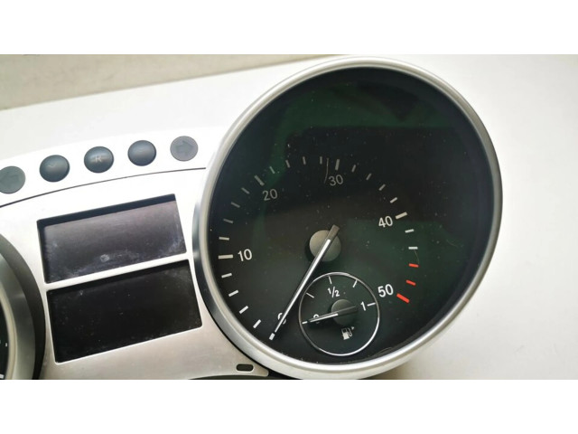 Přístrojová deska  Mercedes-Benz R W251 2007 A2515400748  