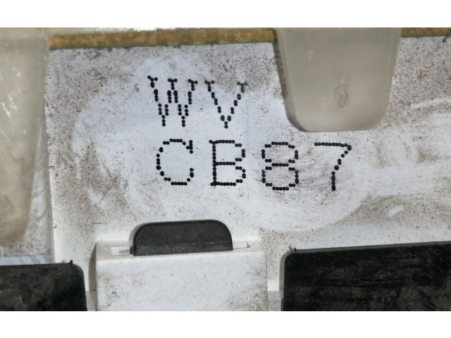 Přístrojová deska  Mazda Premacy 2002 20610133711, WVCB87  