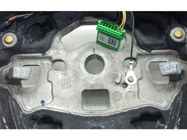 Руль Volvo XC40   -  года 34232263C, 31455409      