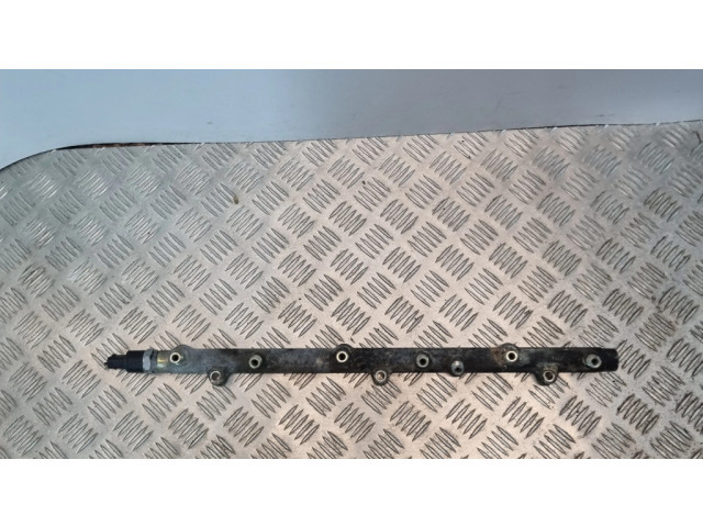 Vstřikovací lišta 0445216002   BMW 5 E39  pro naftový motor 3.0  