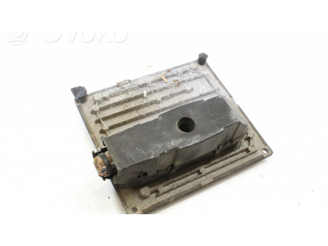 Блок управления двигателя 6S6112A650FF, S120977315F   Ford Fiesta