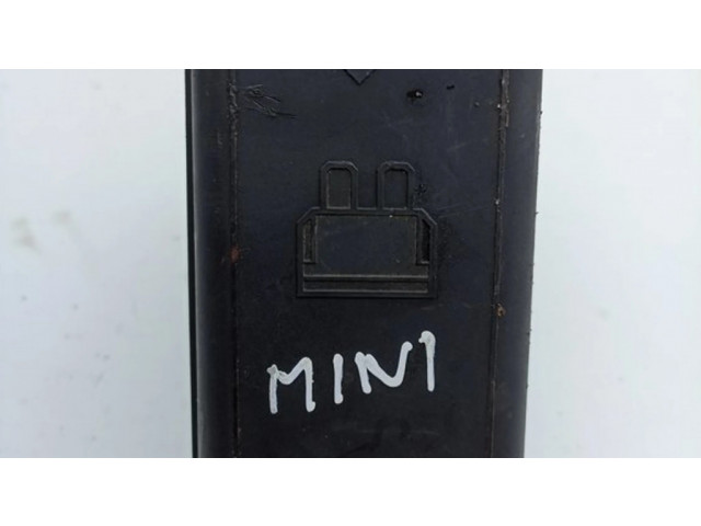 Блок предохранителей 17236010, 220940151212   Mini One - Cooper F56 F55    