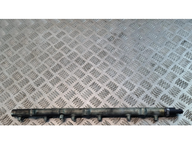 Vstřikovací lišta 0445216002   BMW 5 E39  pro naftový motor 3.0  