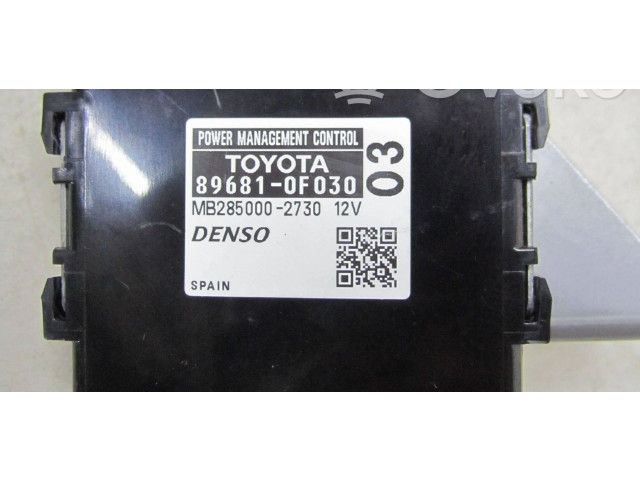 Блок управления 89681-0F030   Toyota Verso