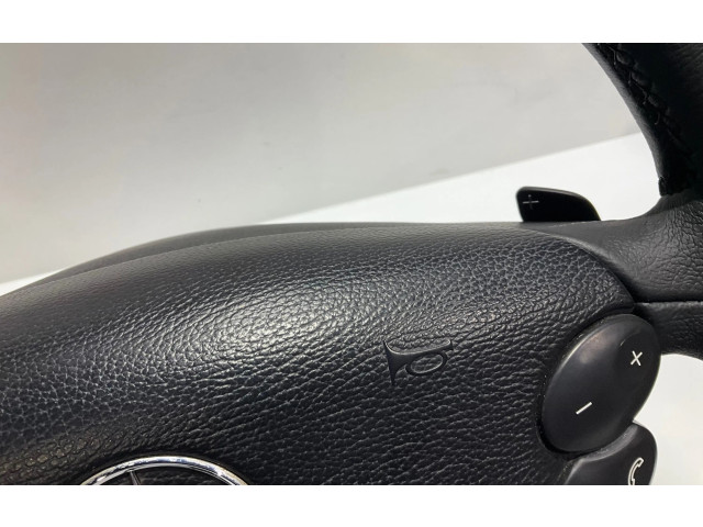 Volant Mercedes-Benz CLS C219 2005   