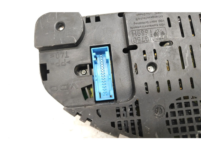 Přístrojová deska  Audi A6 S6 C5 4B 2001 4B0920931M, 110008948  