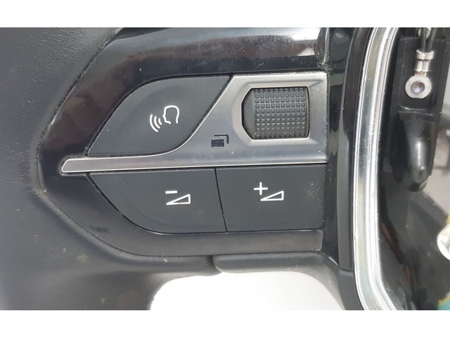 Volant Peugeot 3008 II 2019 98105487AU, 98105487AU  