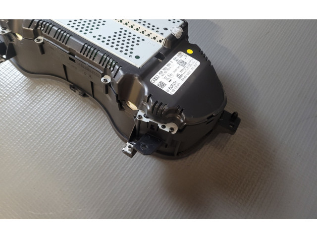 Панель приборов 4G8920950D   Audi A6 C7       