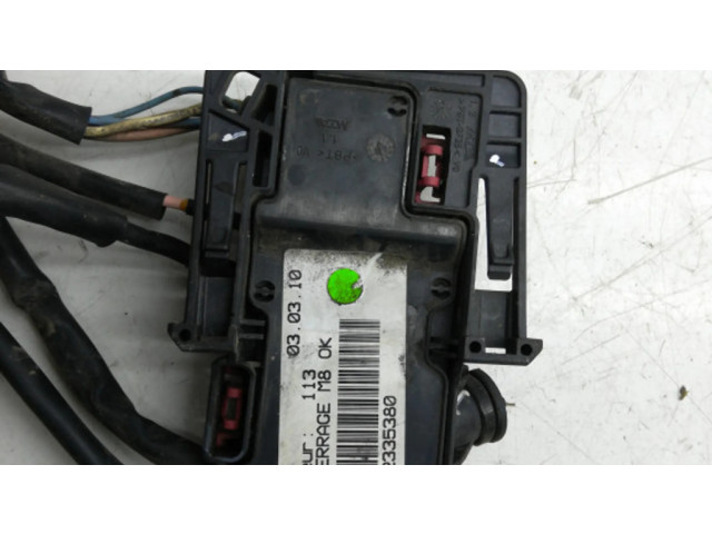 Блок предохранителей 9662335380   Citroen C5    