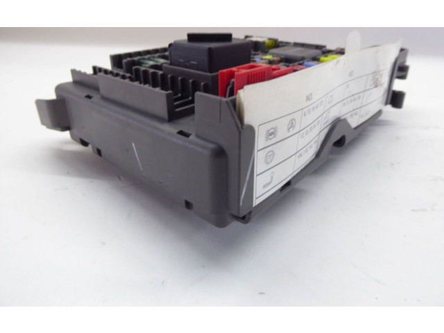 Ящик предохранителей (комплект) 693168704, 693168704   BMW X6 E71 2011