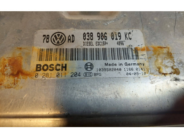 Řídící jednotka 0281011204, 038906019KC   Volkswagen PASSAT B5.5 2004