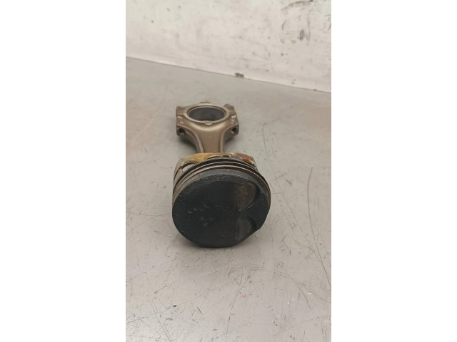 Řídící jednotka 6142912708802   BMW 1 E81 E87 2008