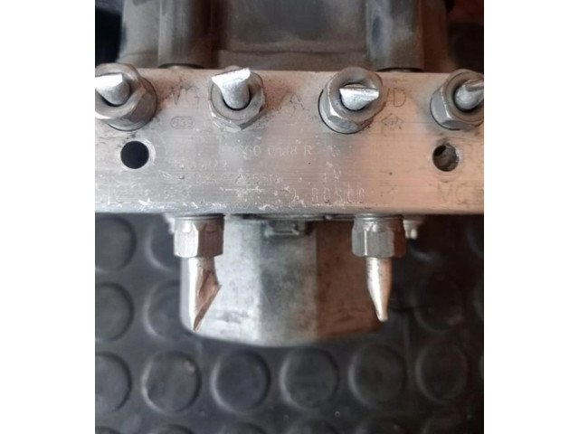 Jednotka ABS 476600188R   Renault Sandero I 2018