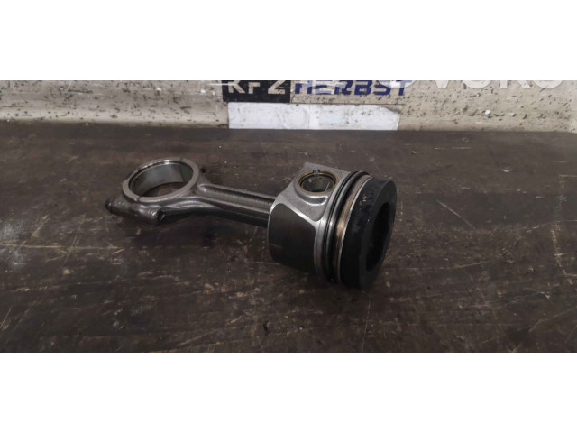  Поршень DFGA 04L107065AM, 04L105401A  Volkswagen Tiguan  