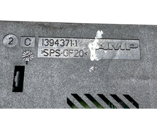   Pojistková skříňka 13943701, 1394370   BMW 7 E65 E66 2005