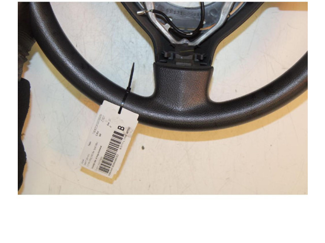Volant Suzuki Swift 2005   