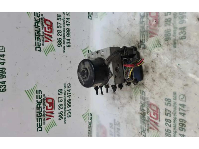 Jednotka ABS 9467582   Volvo V70 