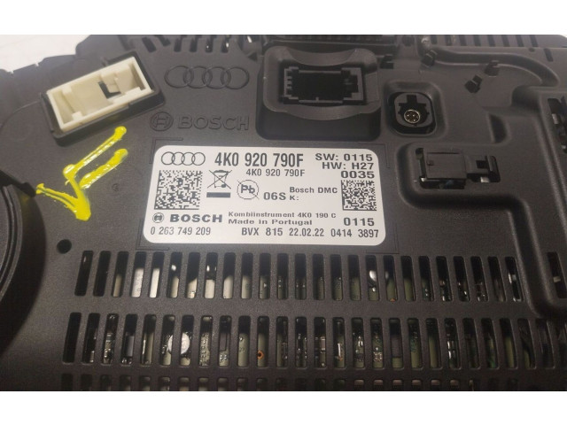 Přístrojová deska  Audi Q7 4M 2022 4K0920790F, 4K0920790F  