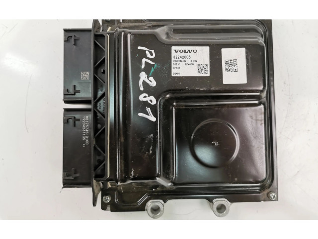 Řídící jednotka 32242005, PL281   Volvo XC40 2021