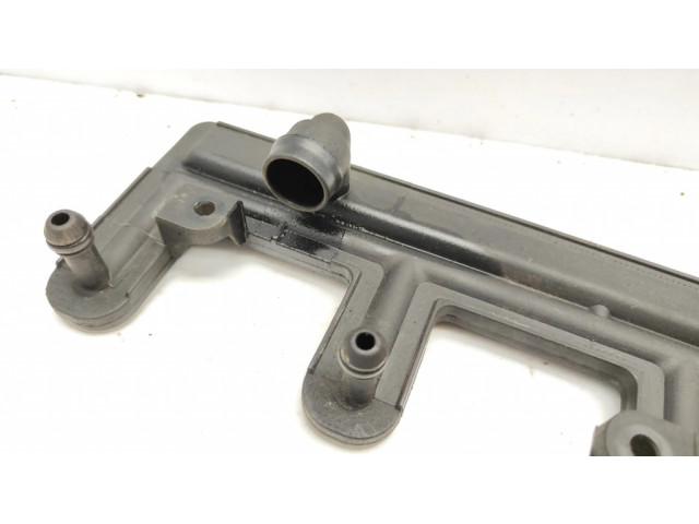 Vstřikovací lišta 1440318   BMW Z4 E85 E86  pro benzínový motor 3.0 306S3 M54B30 