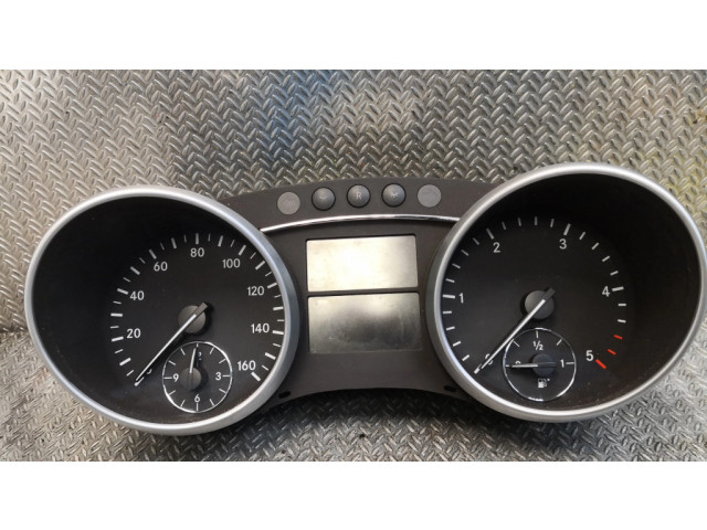 Přístrojová deska  Mercedes-Benz GL X164 2008 1645409047  