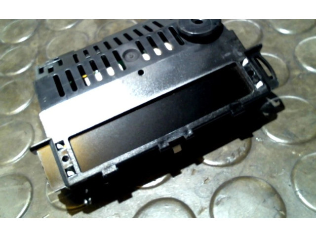 Дисплей    A2035450332   Mercedes-Benz C W203