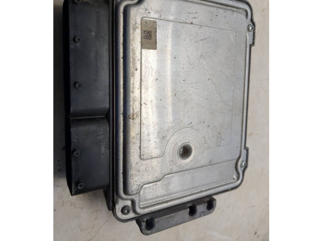 Блок управления двигателя  0281012991, 55207555   Suzuki SX4 