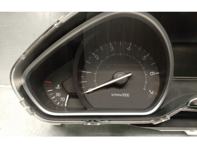 Přístrojová deska  Peugeot 2008 I 2016 9813848780  